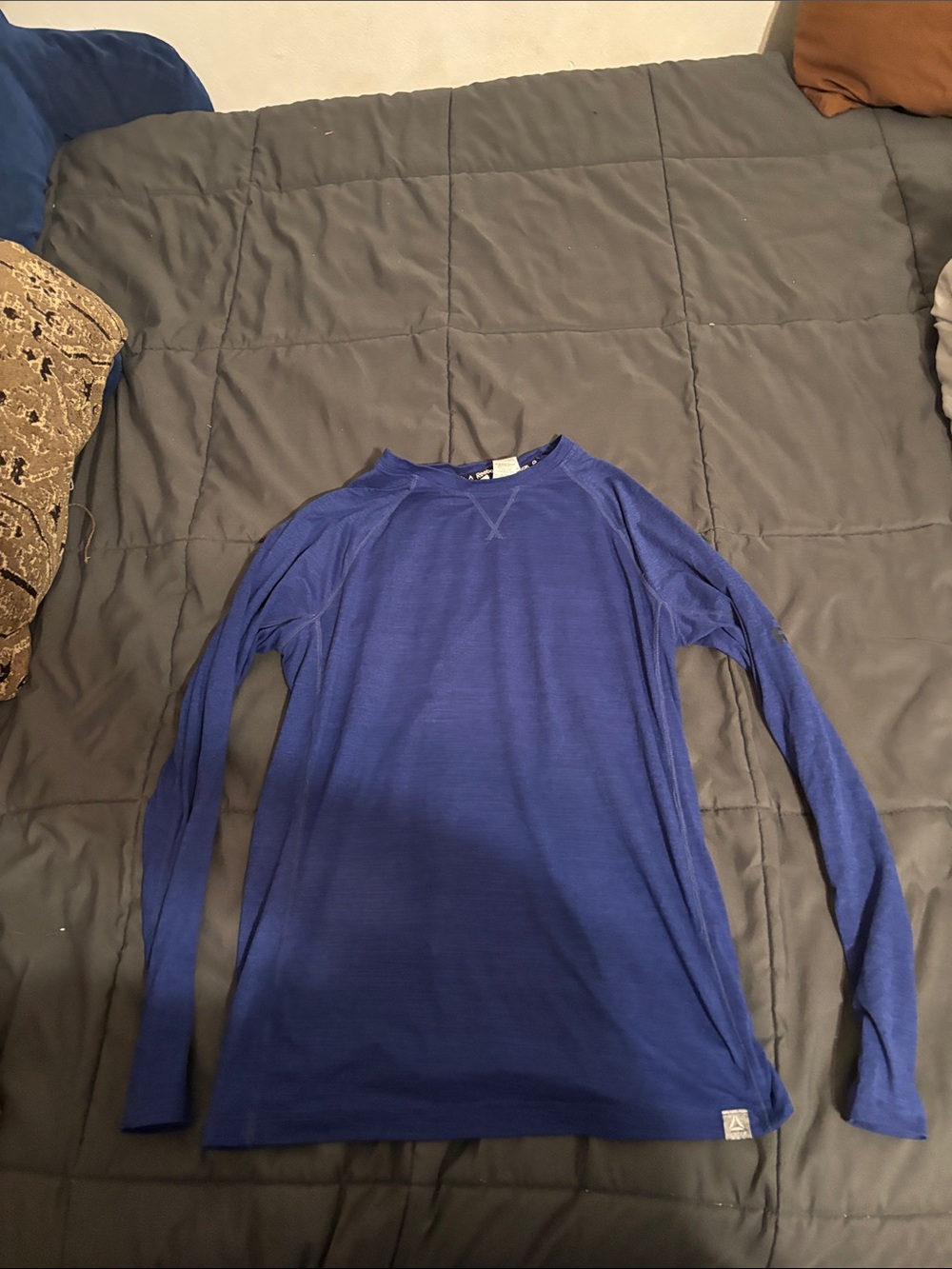 Reebok Men's Lightweight Long-Sleeve Performance Tee - Deep Blue